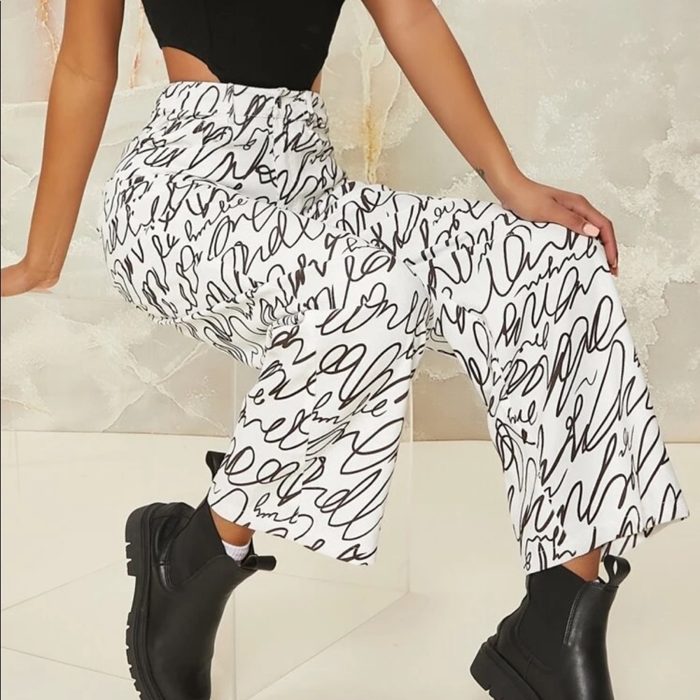 Patterned corduroy pants